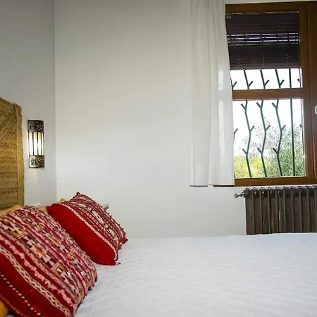 Couette-café Masia Aitona Vall dʼAlba