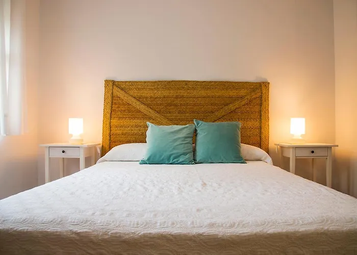 Bed and Breakfast Masia Aitona Vall dʼAlba